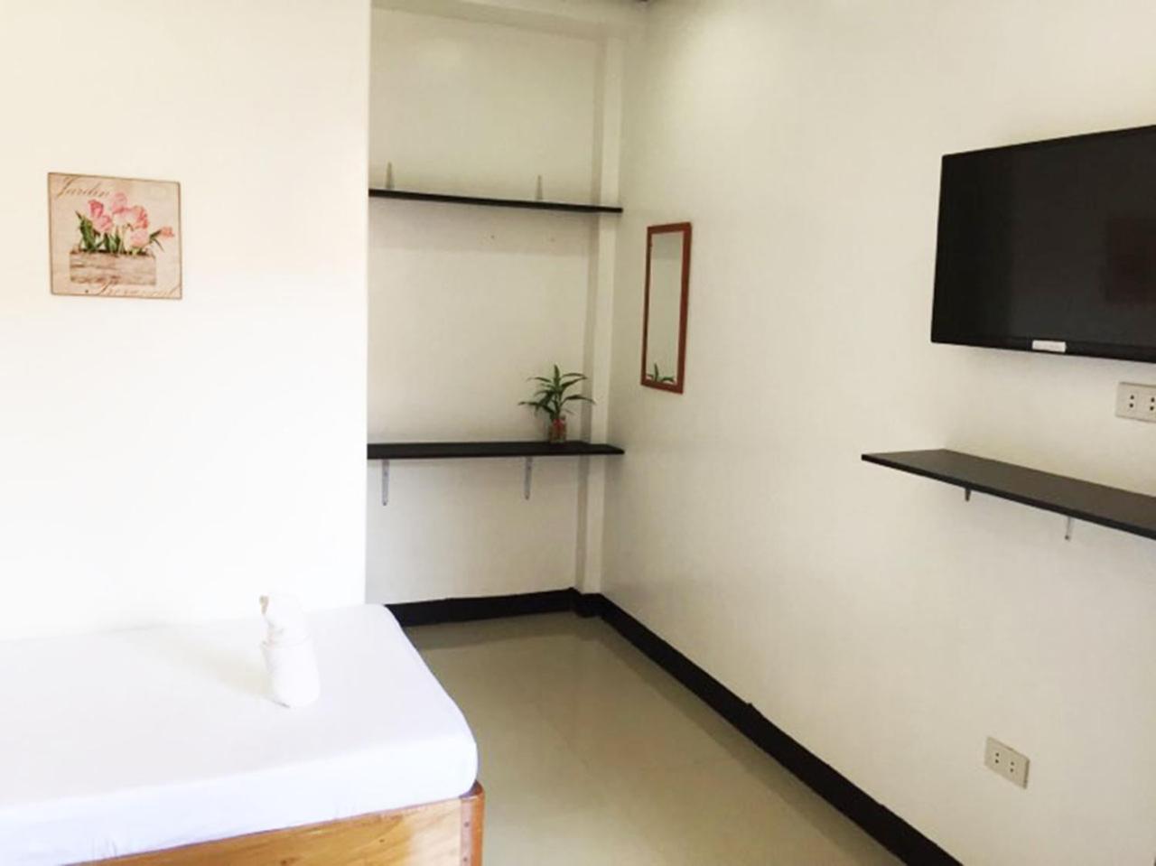 A&J Pension Puerto Princesa Exterior photo